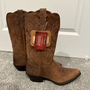 Justin McKayla boots in tan cowhide